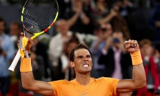 九游娱乐官方网站-包含英国网球队绝杀西班牙网球队，纳达尔高光表现的词条