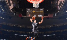 九游娱乐官方网站-哈利伯顿铁索横江，火箭主场力克北京，防守艺术铸就唯一胜利