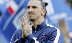 九游娱乐官方网站-篮网末节风暴，米切尔关键先生本色，火箭升空计划遭无情截击