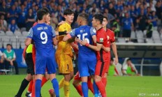 九游体育APP下载-上海德比战：申花胜上港，提前锁定季后赛席位