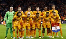 九游中国-荷兰球队险胜法国，拼搏晋级欧国赛八强