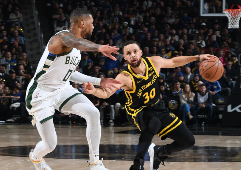 雄鹿遭逆转,再次不敌勇士,库里再度成为绝对核心的简单介绍 雄鹿遭逆转,再次不敌勇士,库里再度成为绝对核心的简单介绍