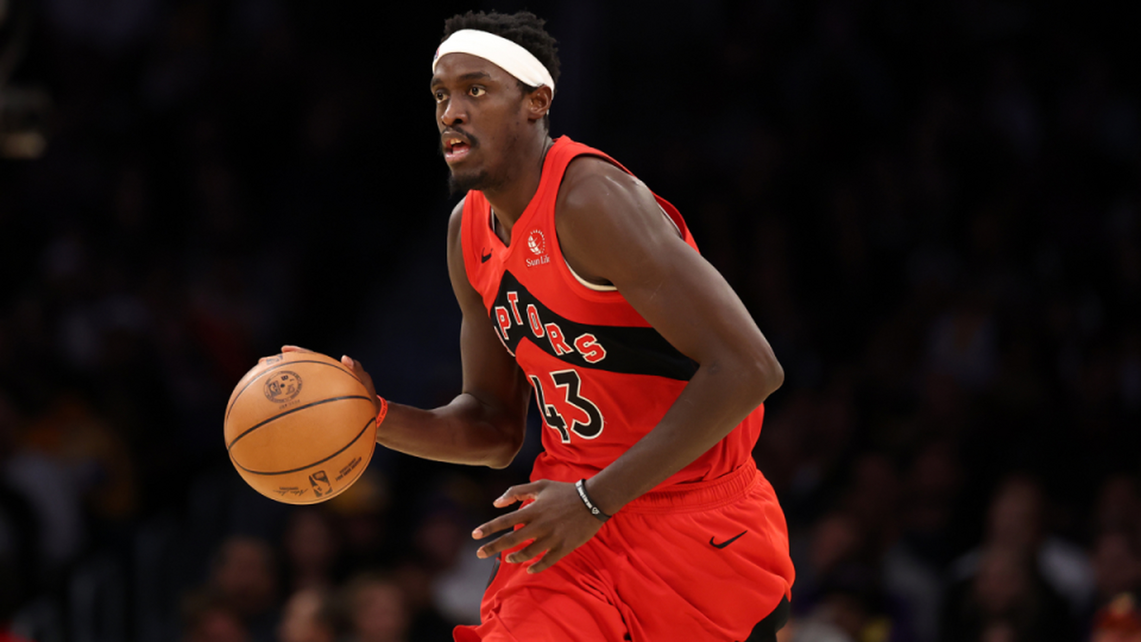 猛龙战马刺,西亚卡姆再度爆砍高效 猛龙战马刺,西亚卡姆再度爆砍高效