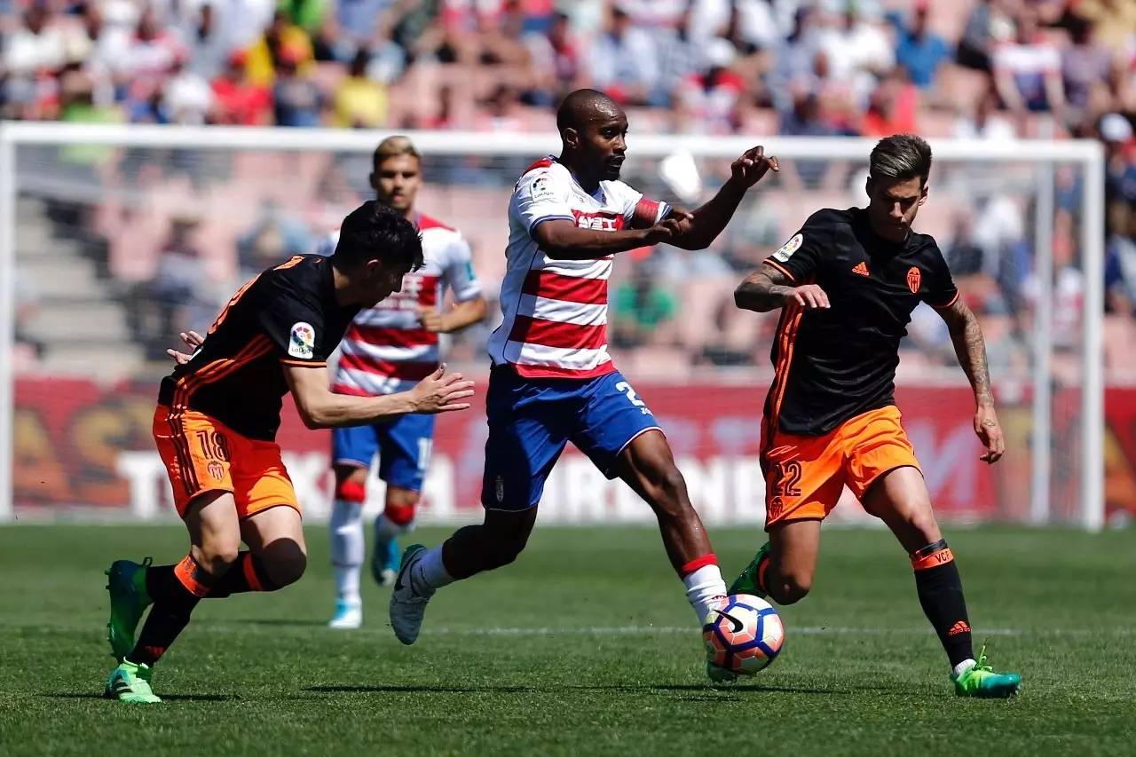 关于埃瓦尔主场一球小胜格拉纳达的信息 关于埃瓦尔主场一球小胜格拉纳达的信息