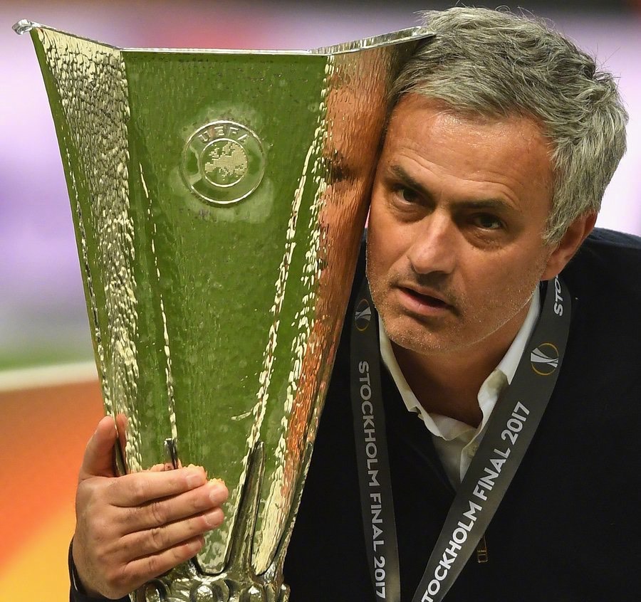 包含尤文图斯门神谢赣尼拒绝转会，坚守旧主意甲赛场的词条