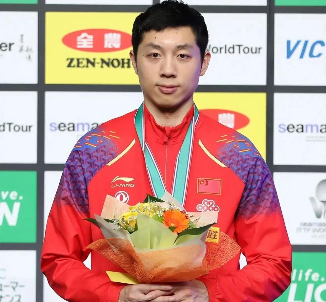 韩国队横扫瑞典队，许昕高光表现