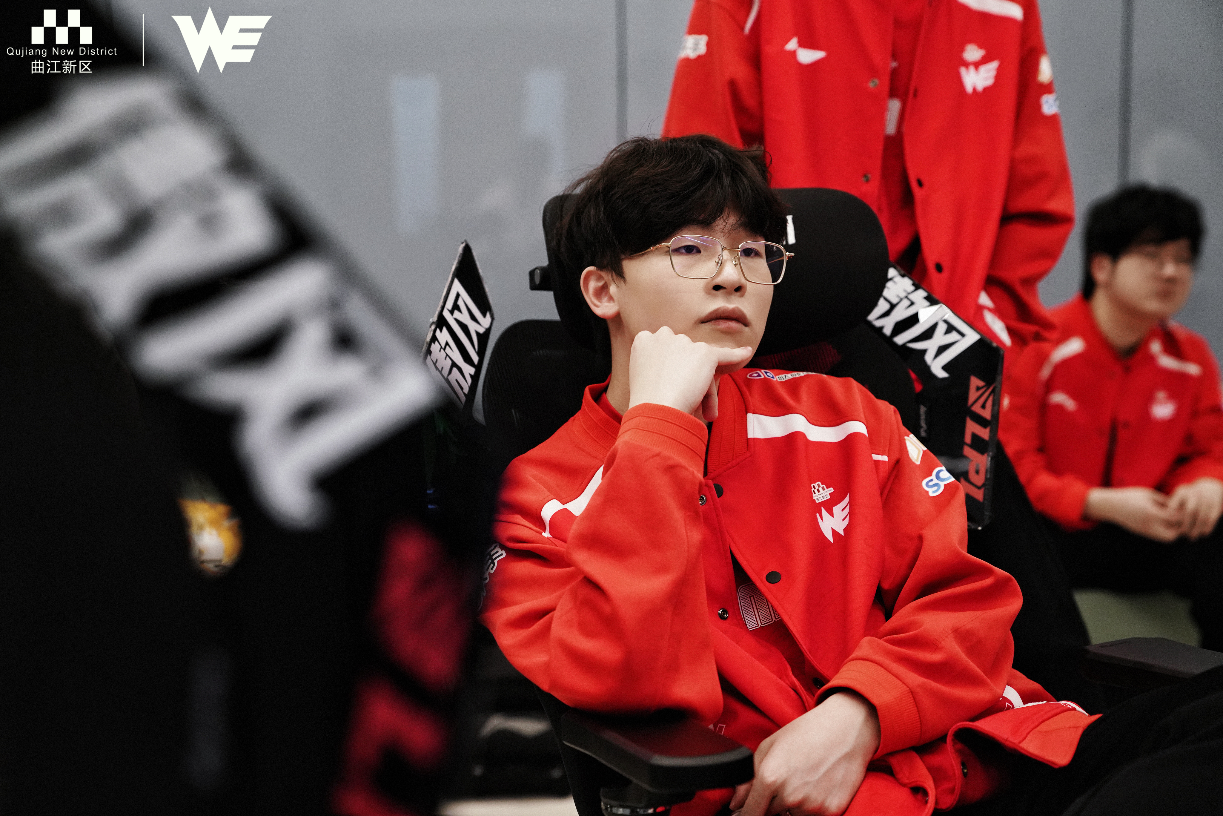 关于IG强势TeamWE，Uzi惊艳世界的信息