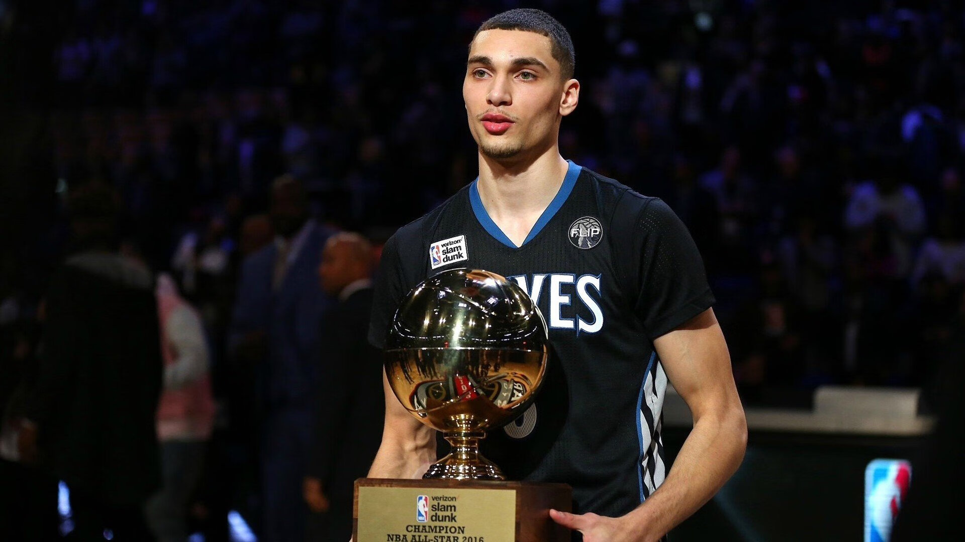 东决关键战焦点战，几内亚压制哥斯达黎加背后的战术密码