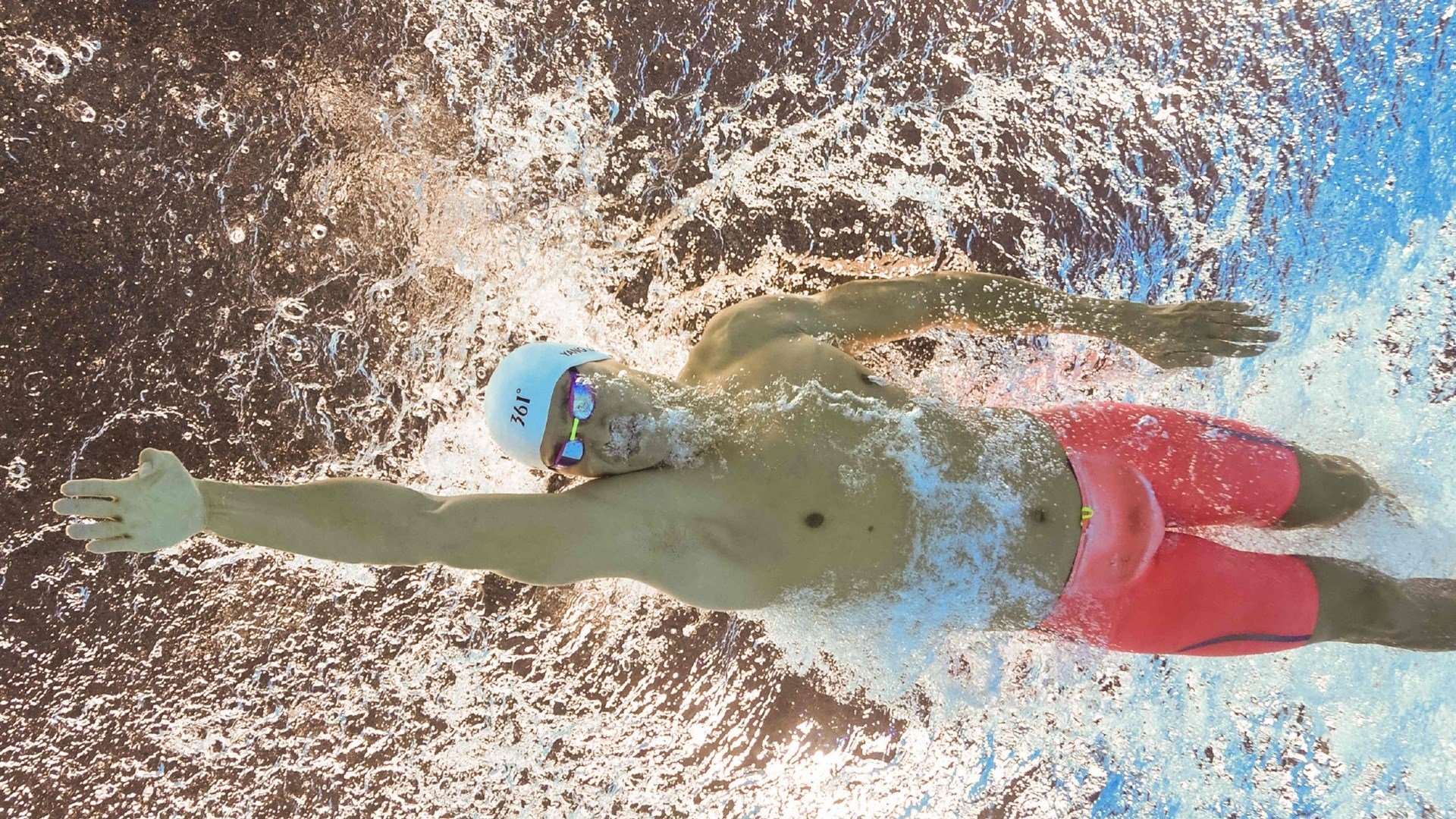 季后赛抢七之夜，楚阿梅尼的统治级数据如何改写历史