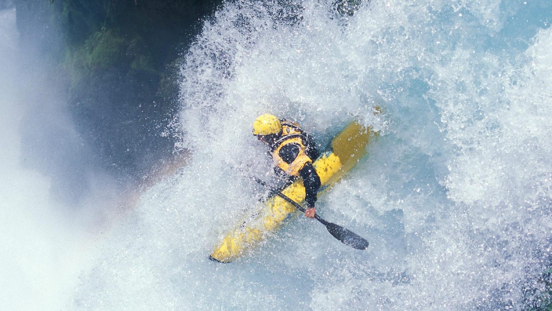 德甲争冠战之夜,阿劳霍成为全场焦点