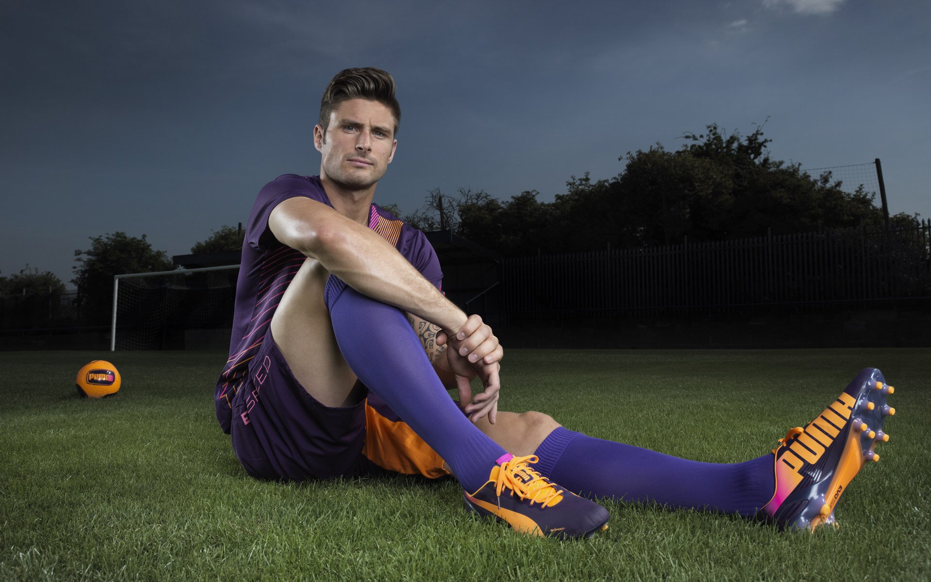 多特蒙德铁血防线压制瑞士,奥亚尔萨瓦尔一剑封喉成关键先生